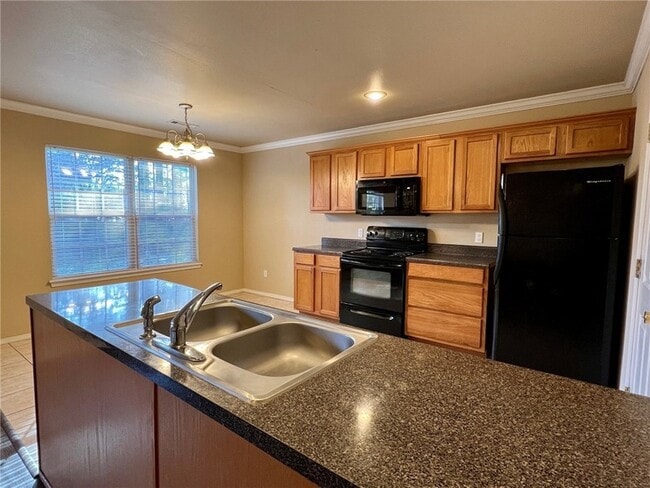 2219 Skyler Dr in Fayetteville, AR - Building Photo - Building Photo