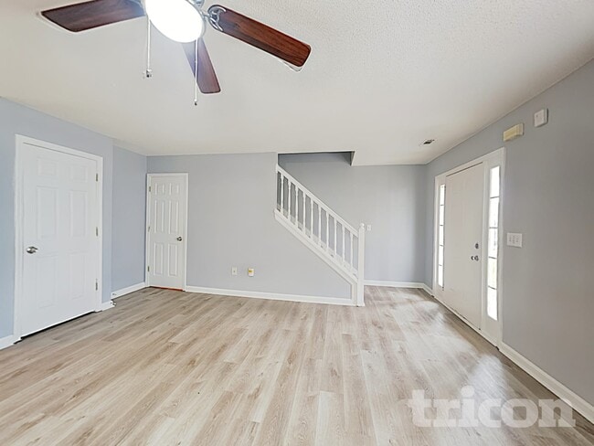 5950 Waggoner Ct in Rex, GA - Building Photo - Building Photo