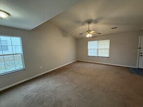 5315 E Trikalla Dr in Columbia, MO - Building Photo - Building Photo