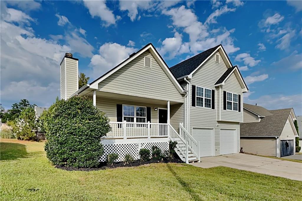 173 St Ann Cir in Dallas, GA - Building Photo