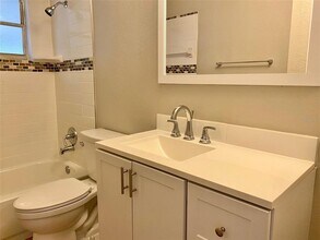 127 S Bulova Dr in Apopka, FL - Building Photo - Building Photo