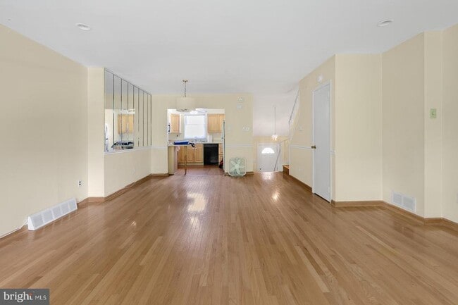 property at 6736 Emlen St