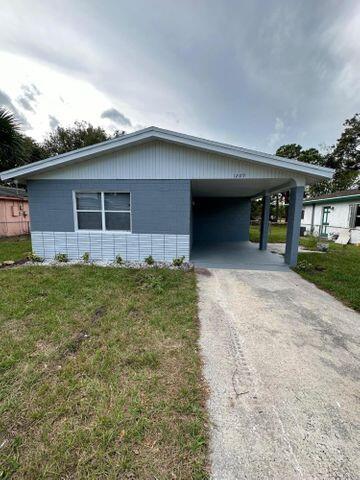 1209 N 24th St in Fort Pierce, FL - Building Photo