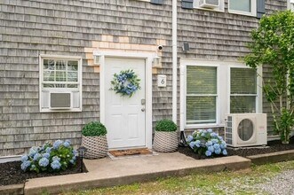 6 Richmond Dr in Westerly, RI - Building Photo - Building Photo