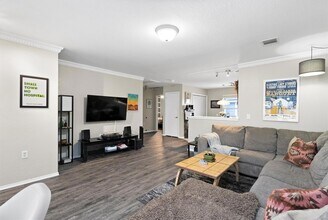 12117 Briarcreek Loop in Manor, TX - Building Photo - Building Photo