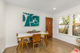 2115 Ocean Park Blvd in Santa Monica, CA - Building Photo - Building Photo