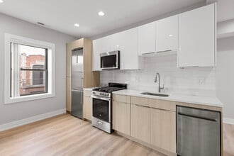 1548 W Juneway Terrace in Chicago, IL - Building Photo - Building Photo