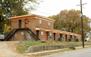 324 Walker Ave in Memphis, TN - Foto de edificio - Building Photo