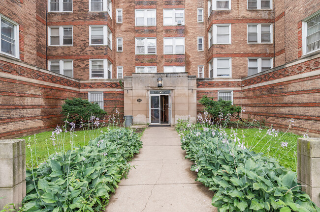 Shaker Hall in Cleveland, OH - Building Photo - Building Photo