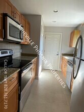 74 Ebens Cove-Unit -Unit B in Barnardsville, NC - Building Photo - Building Photo