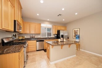 4521-4523 Saturn St in Los Angeles, CA - Building Photo - Building Photo