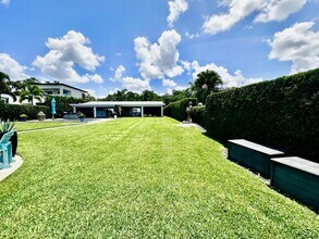 7210 Seminole Dr in Belle Isle, FL - Building Photo - Building Photo