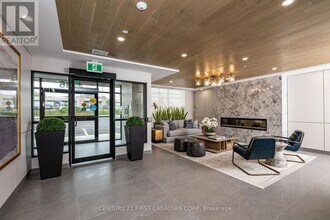 4286 King St E in Kitchener, ON - Building Photo - Building Photo