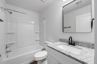 1005 S 26th St-Unit -1005 B in Temple, TX - Building Photo - Building Photo