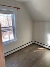 113 Worcester St, Unit 113-2 in Bridgewater, MA - Building Photo - Building Photo