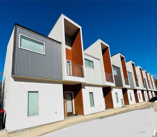 property at 113 Bayou St