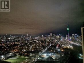 19-3319 Western Battery Rd in Toronto, ON - Building Photo - Building Photo