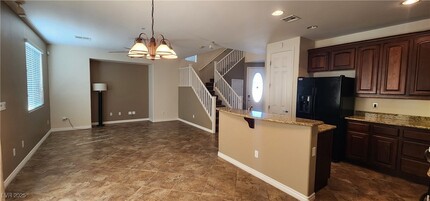 933 Ambrosia Dr, Unit 431 in Las Vegas, NV - Building Photo - Building Photo