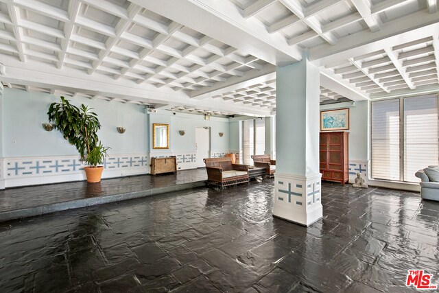 634 S Gramercy Pl-Unit -304 in Los Angeles, CA - Foto de edificio