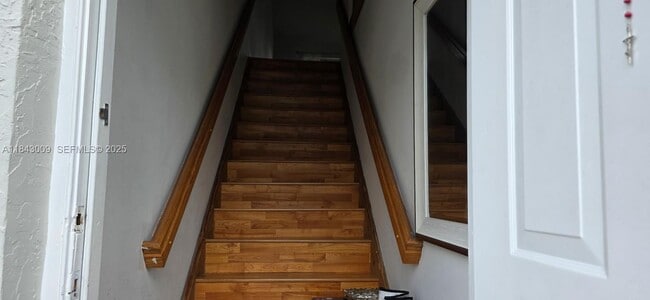 property at 21255 NE 8th Pl