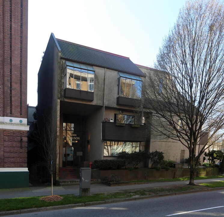 The Nelson in Vancouver, BC - Building Photo