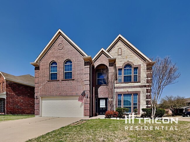 621 Bur Oak Dr in Burleson, TX - Foto de edificio - Building Photo