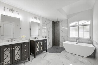 501 SW 28th Terrace in Cape Coral, FL - Building Photo - Building Photo