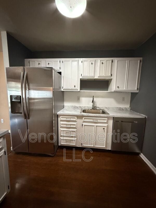 2 Haystack Rd E in Clifton Park, NY - Building Photo - Building Photo
