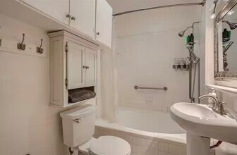 8605 Rockwood Ln in Austin, TX - Building Photo - Building Photo