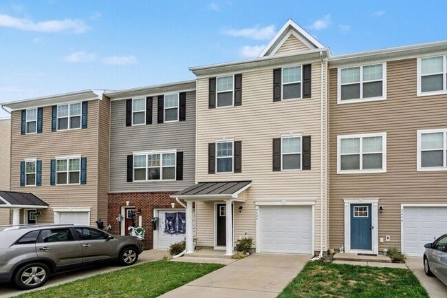 2444 Drake Ln in Fredericksburg, VA - Building Photo - Building Photo