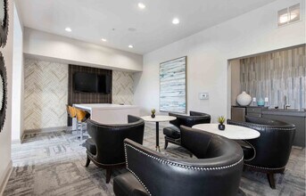 8601 Lenten Rose Ct in Charlotte, NC - Building Photo - Building Photo