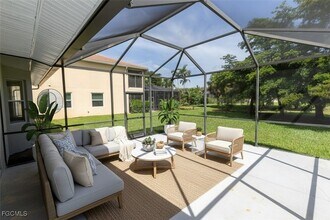 12391 Muddy Creek Ln in Ft. Myers, FL - Foto de edificio - Building Photo