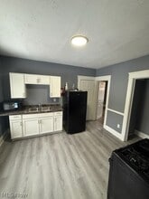 10304 Shale Ave in Cleveland, OH - Building Photo - Building Photo