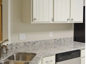 4319 Sunscape Ln in Raleigh, NC - Foto de edificio - Building Photo