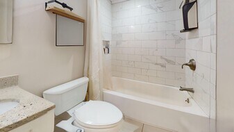 215 Bolton St, Unit 1 in Boston, MA - Building Photo