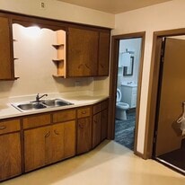 2362A S 9th St, Unit Lower front apartment