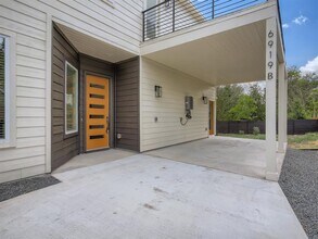 6919 Bethune Ave in Austin, TX - Building Photo - Building Photo