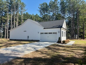 7154 NC-581 in Bailey, NC - Building Photo - Building Photo