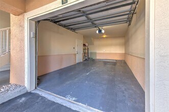 3312 Bay Club Cir in Tampa, FL - Building Photo - Building Photo