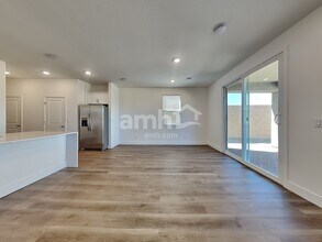 11141 Magallanes St in Las Vegas, NV - Building Photo - Building Photo