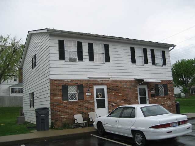 3236 Hoover Rd in Grove City, OH - Building Photo - Building Photo