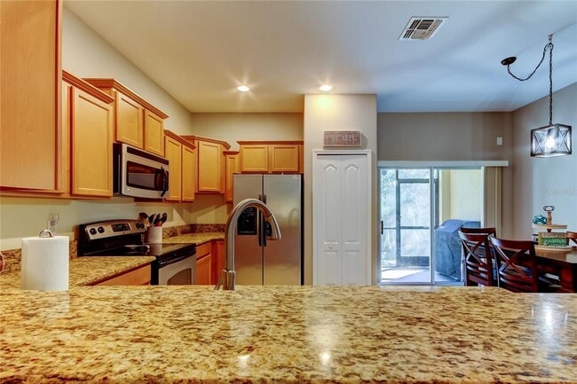 1408 Ballard Green Pl in Brandon, FL - Building Photo - Building Photo