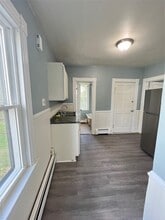 18 Franklin St in Poughkeepsie, NY - Building Photo - Building Photo