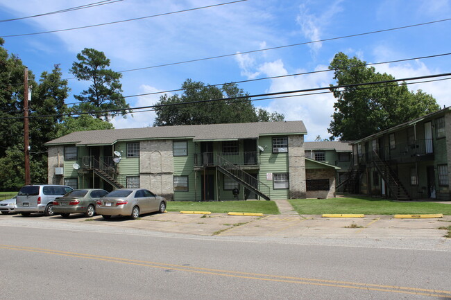 Woodland Apartments in Channelview, TX - Foto de edificio - Building Photo