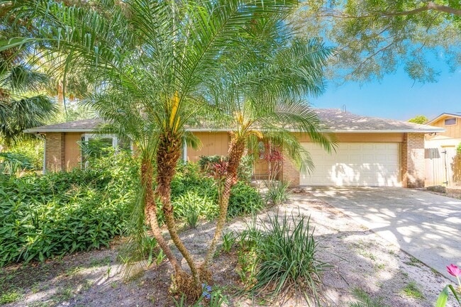 540 S Center St in Ormond Beach, FL - Building Photo - Building Photo
