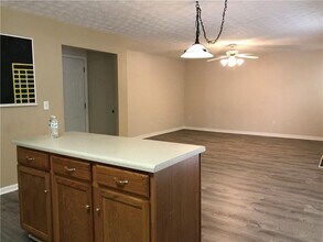 1880 Skylar Leigh Dr in Buford, GA - Building Photo - Building Photo