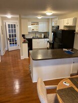 118 Pine St, Unit #2 FURNISHED in Sheboygan Falls, WI - Building Photo