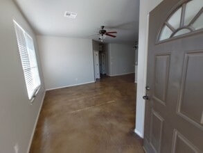 1852 Cypress Ln in El Reno, OK - Building Photo - Building Photo