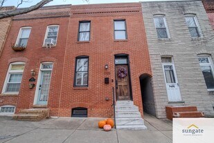 1125 S Clinton St in Baltimore, MD - Building Photo