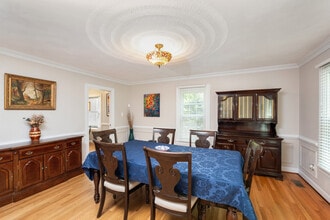 338 W Olney Rd in Norfolk, VA - Building Photo - Building Photo